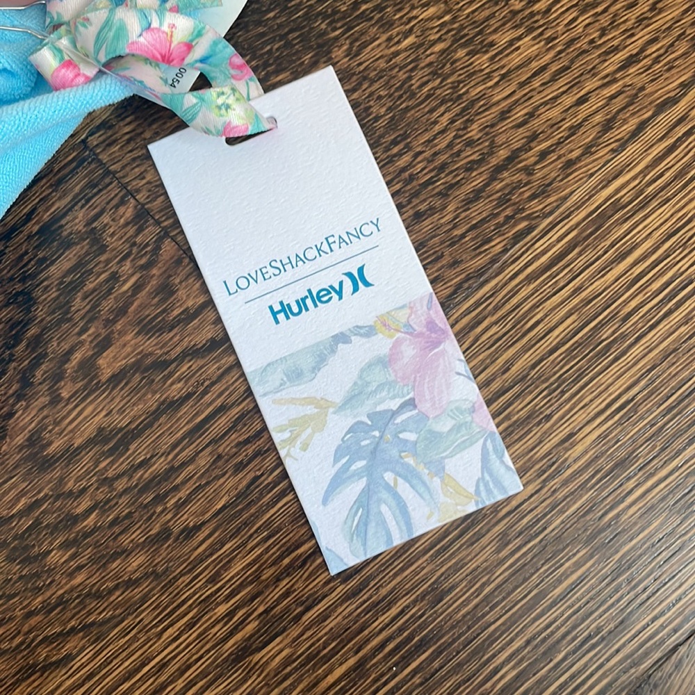 LoveShackFancy x Hurley Blue Hawaiian Hibiscus Swimsuit Coverup Shorts NWT S M - Picture 4 of 5